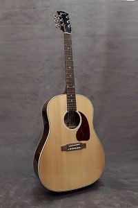 Gibson J-45 Studio
